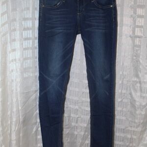 GOGO STAR ladies size 5 juniors dark denim ankle length jeans